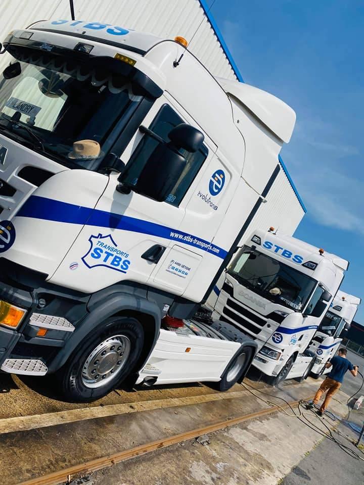 camion (12)